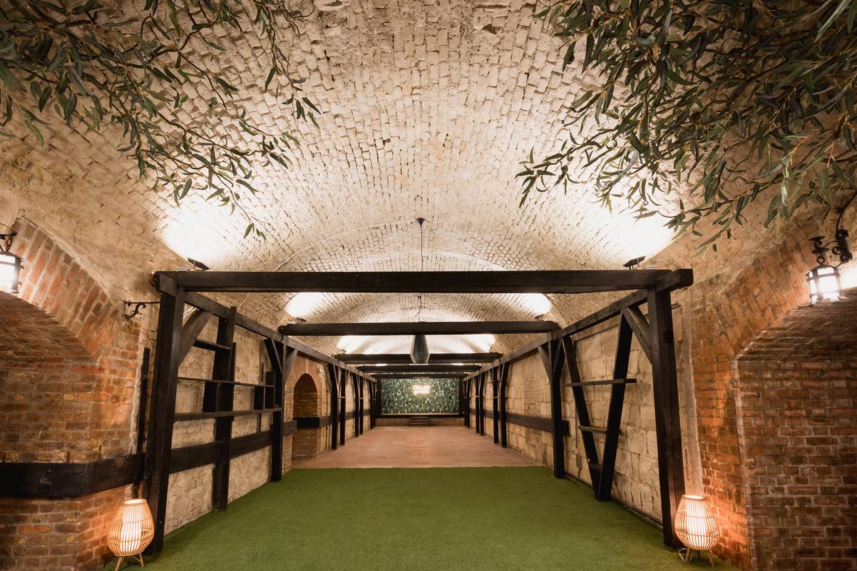 cellar-018.jpg